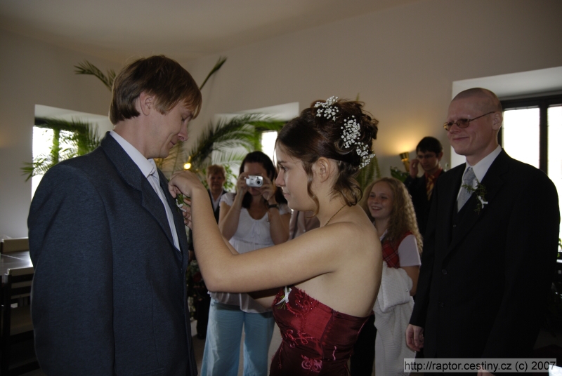 img00004.jpg